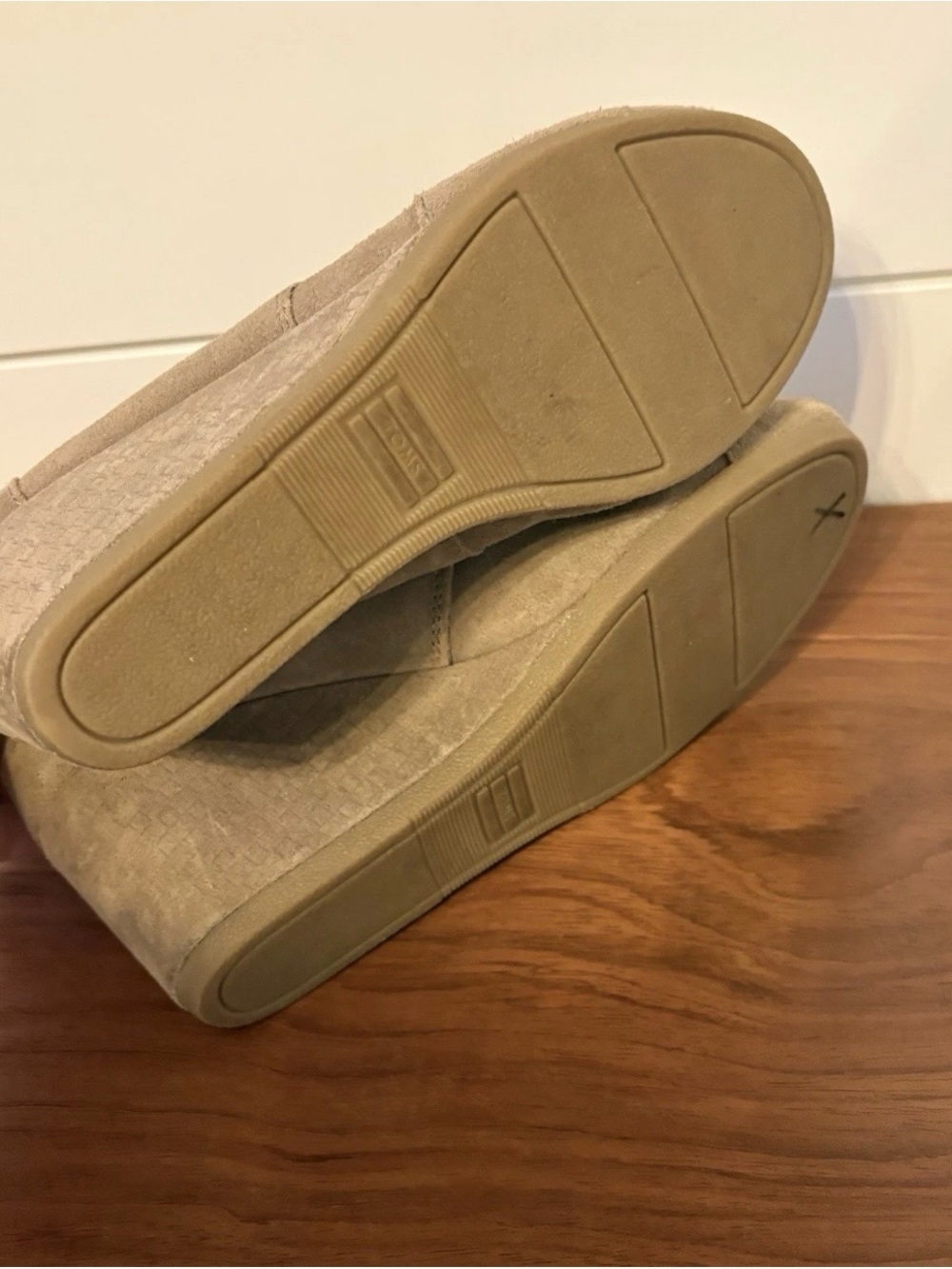 TOMS Women’s Desert Wedge Lace Up Booties Boots Tan Suede Boho Chic Fashion Sz 8 - Picture 6 of 7